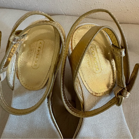 COACH Ellete Tatoo Gold Wedge Sandals 9B - Picture 5 of 11